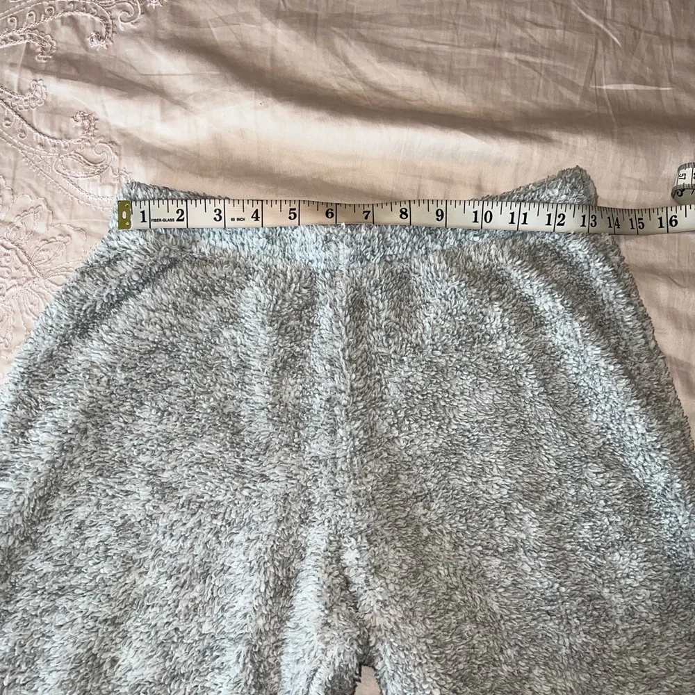 Francesca’s Cozy Fuzzy Pajama Lounge Set Grey Pink Pom Pom Hoodie Size M/S